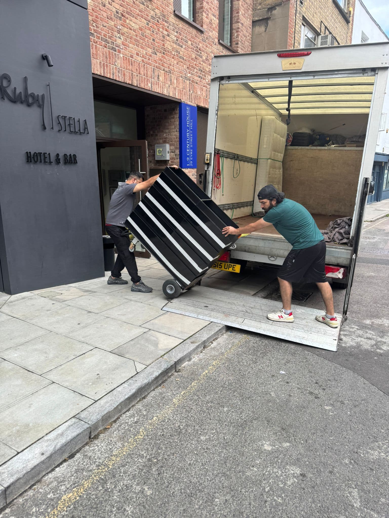 Office relocation London — minimise business downtime with Fair Price Movers commercial team