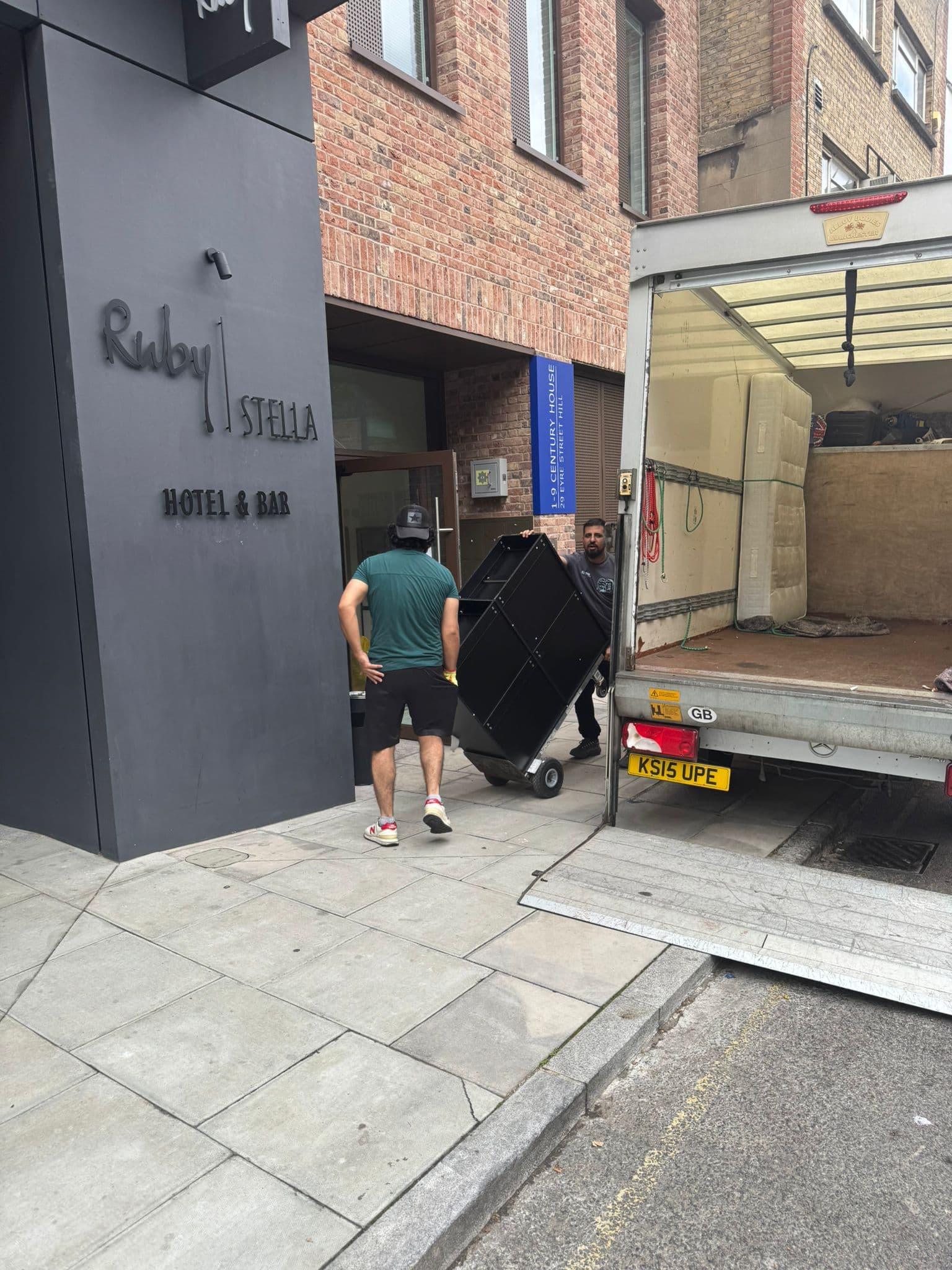 Office removal London — professional commercial moving service for London businesses