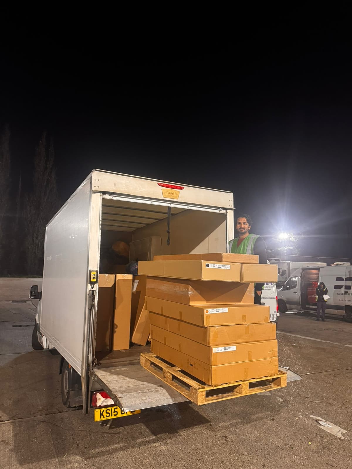 How to Pack Fragile Items for a House Move: Expert Tips